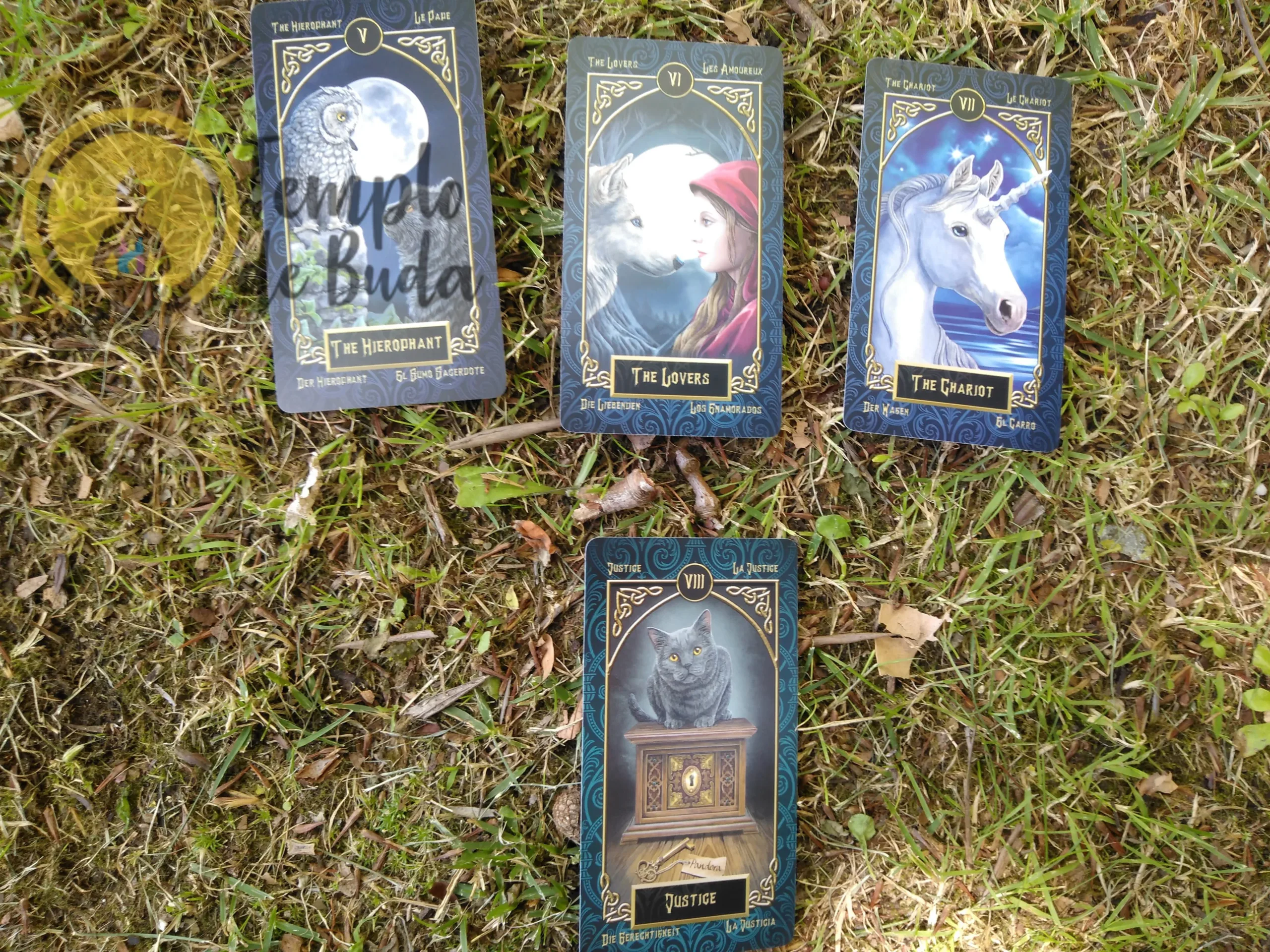 Tarot Familiars de Lisa Parker em Inglês