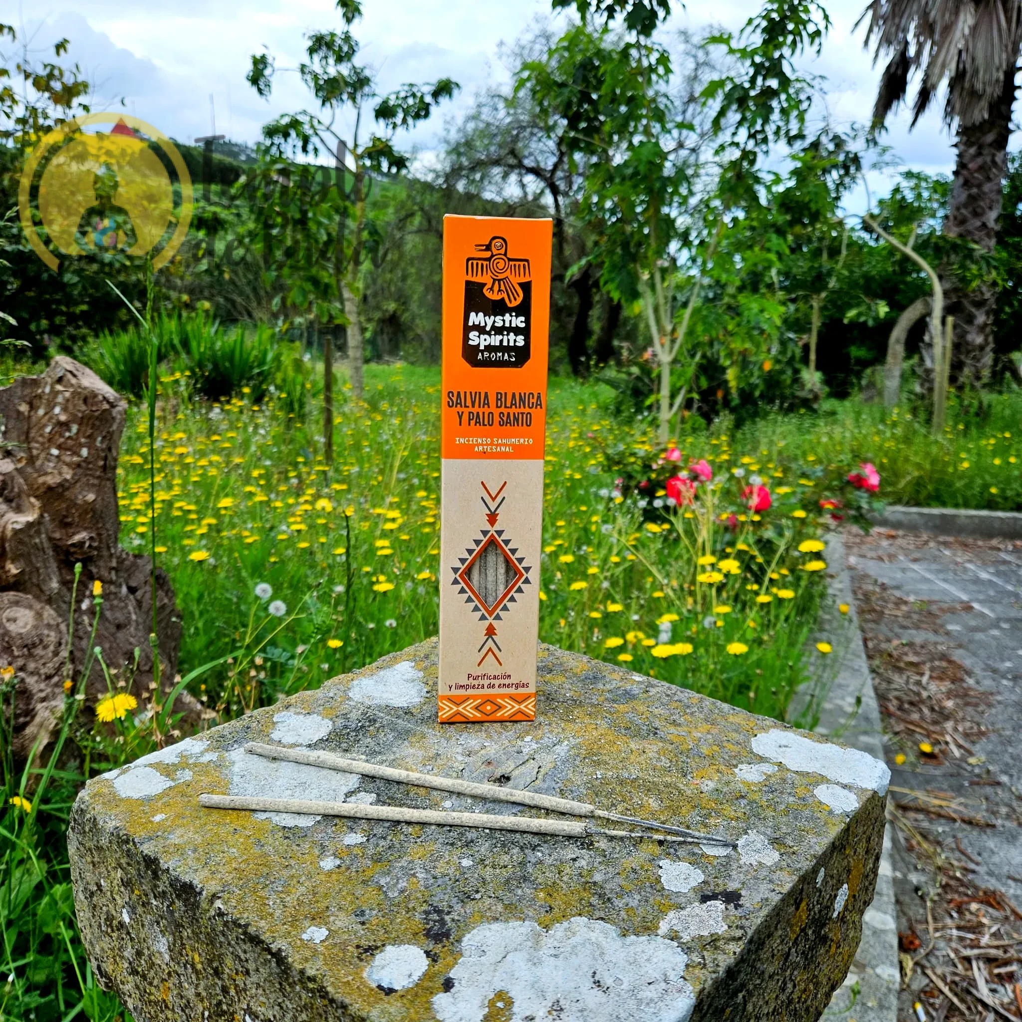 Incenso Artesanal Mystic Spirits Sálvia Branca e Pau Santo