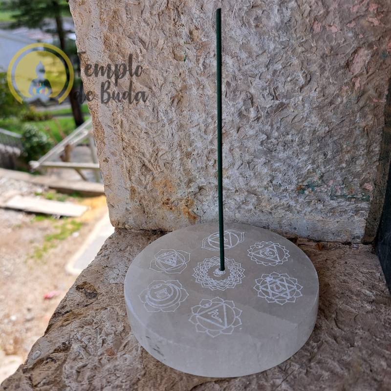 Porta Incenso Selenita Redondo Sete Chakras