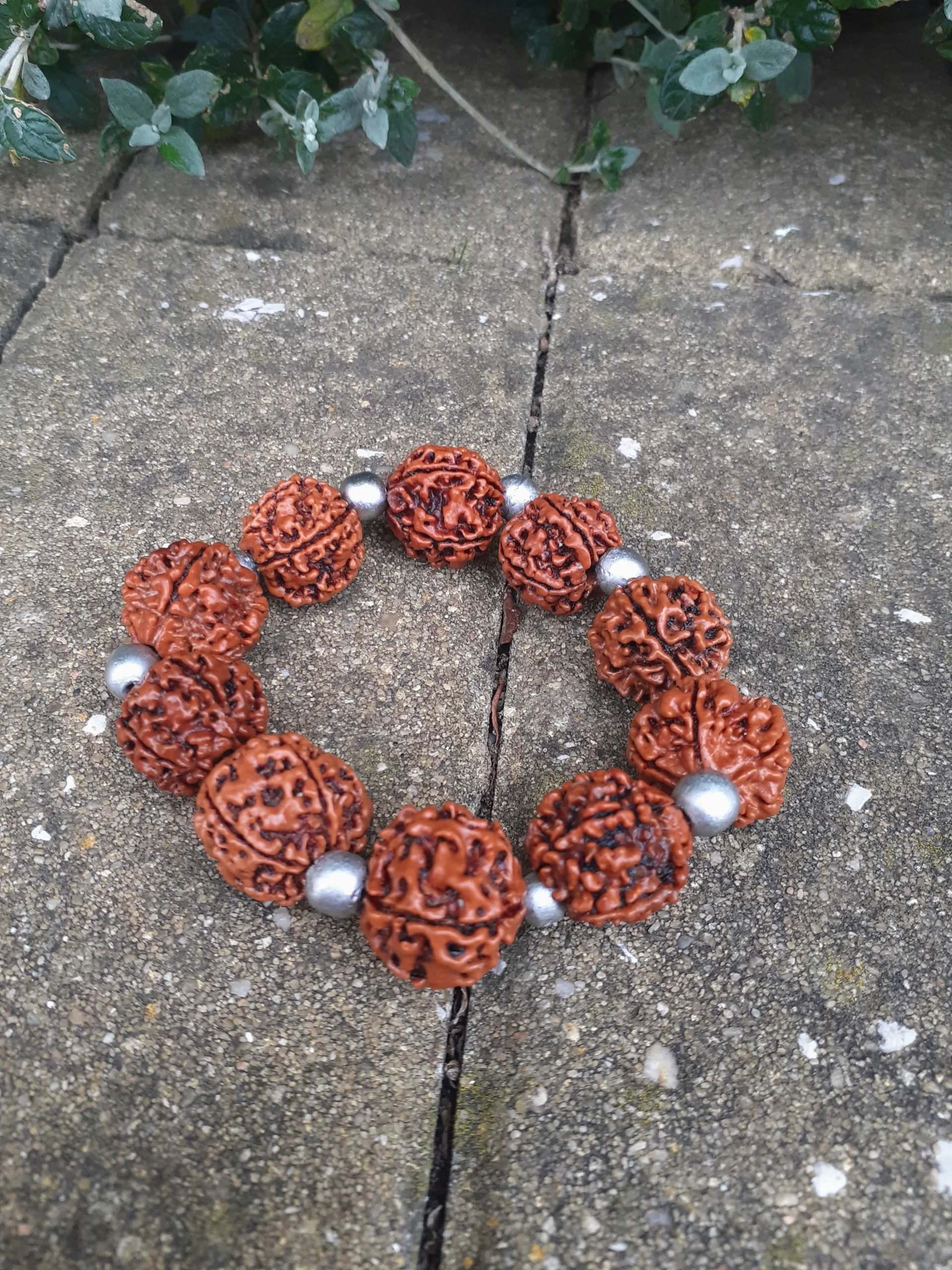 Pulseira Rudraksha 5 Muhkhis Prateada